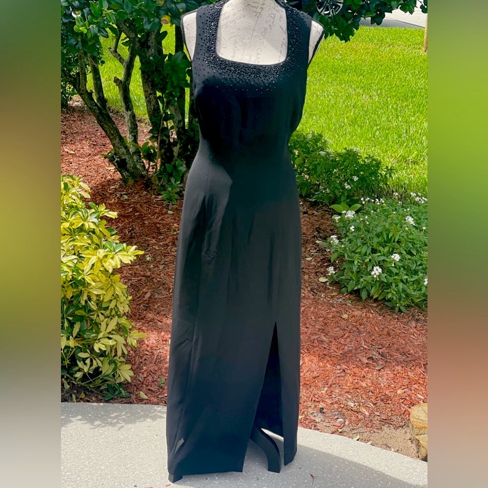 Vintage Black Beaded Formal Dress by Liz Claiborne size 12 - Picture 9 of 16